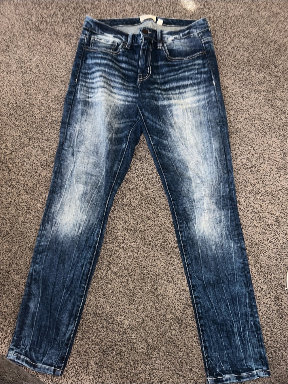 BKE Women's Skinny Jeans in Faded Dark Blue Wash